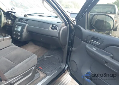 2008 Chevrolet Tahoe Ls из США, поврежденный, VIN 1GNFC13C38R237657